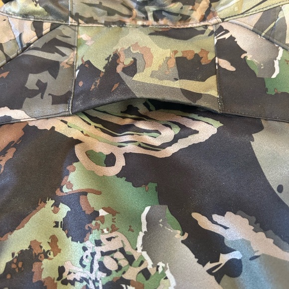 Under Armour Camo Mid-Season Jacket - Picture 11 of 13